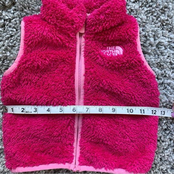 North Face Baby or Toddler Fluffy Fleece Vest - Picture 5 of 7